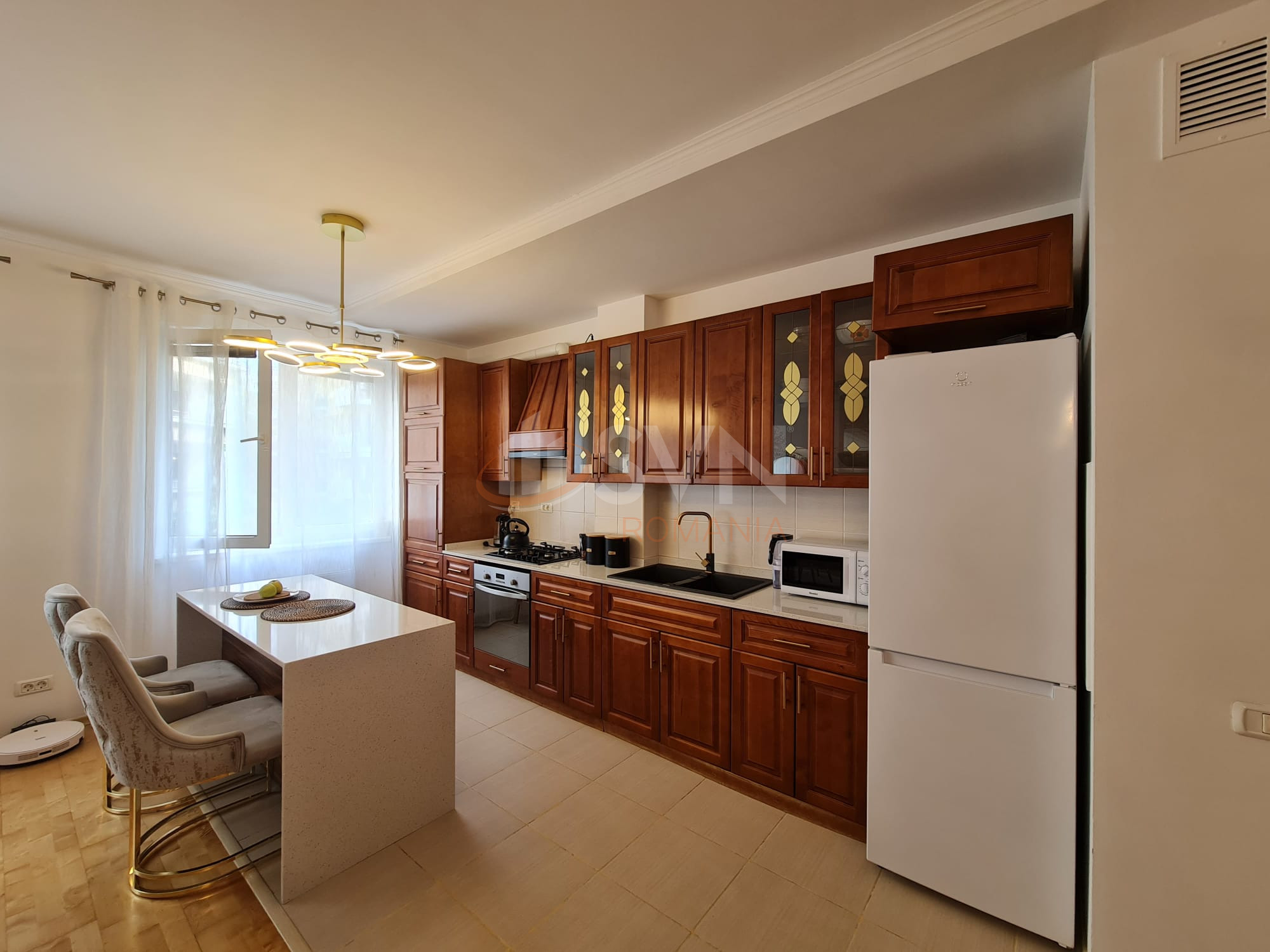 Apartament, 2 camere Bucuresti/Piata Unirii (s3)