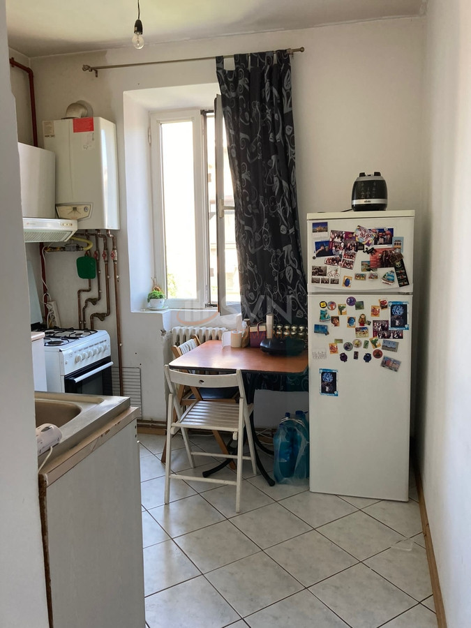 Apartament, 2 camere Bucuresti/P-ta Victoriei