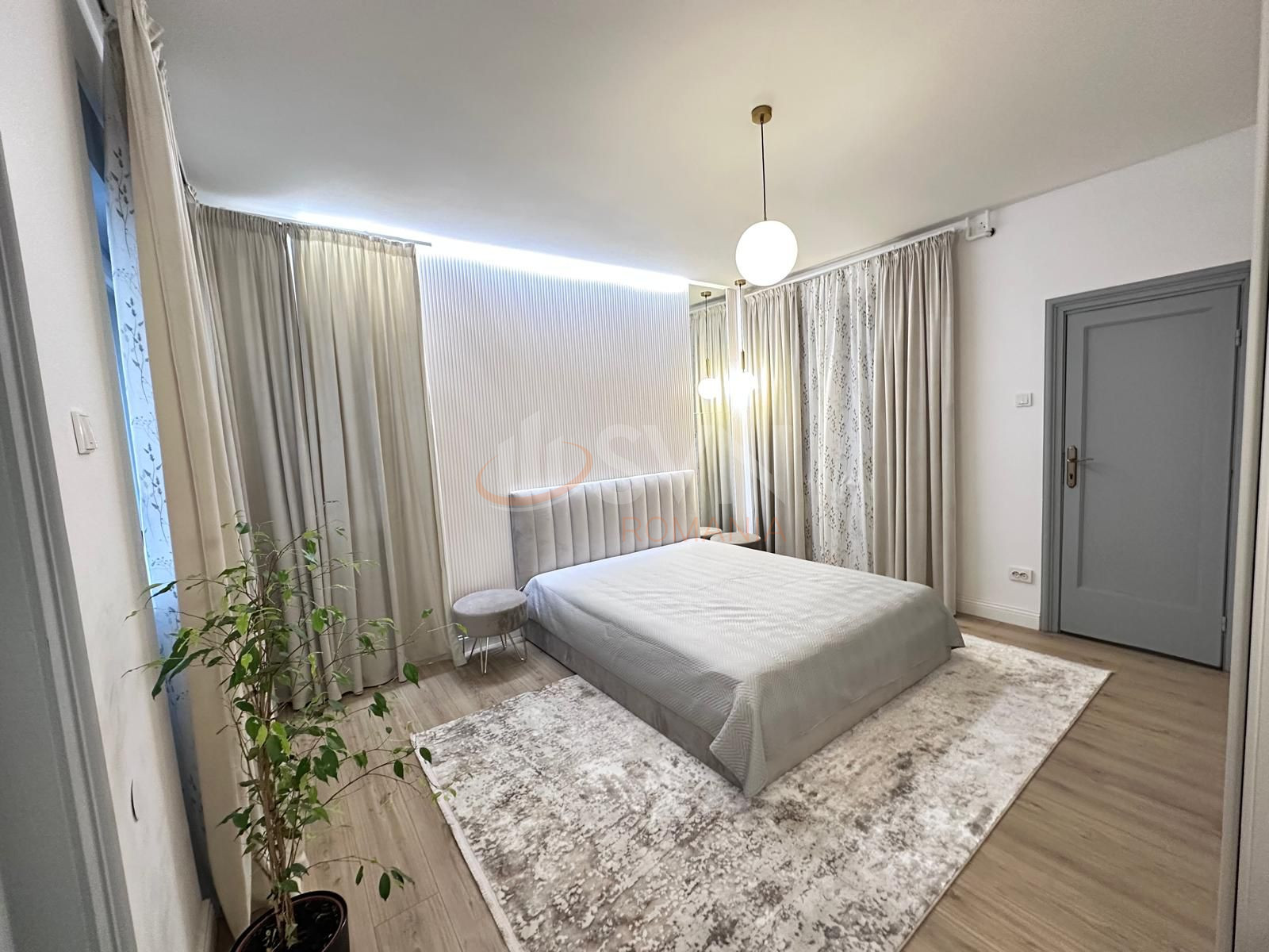 Apartament, 2 camere Bucuresti/Calea Victoriei