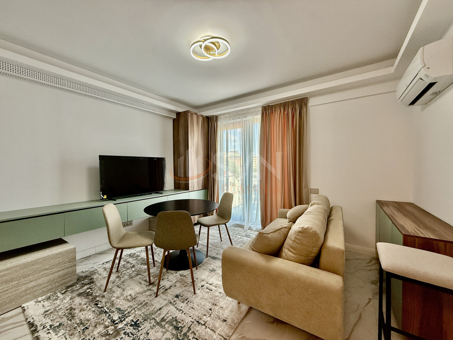 Apartament, 2 camere Bucuresti/Unirii