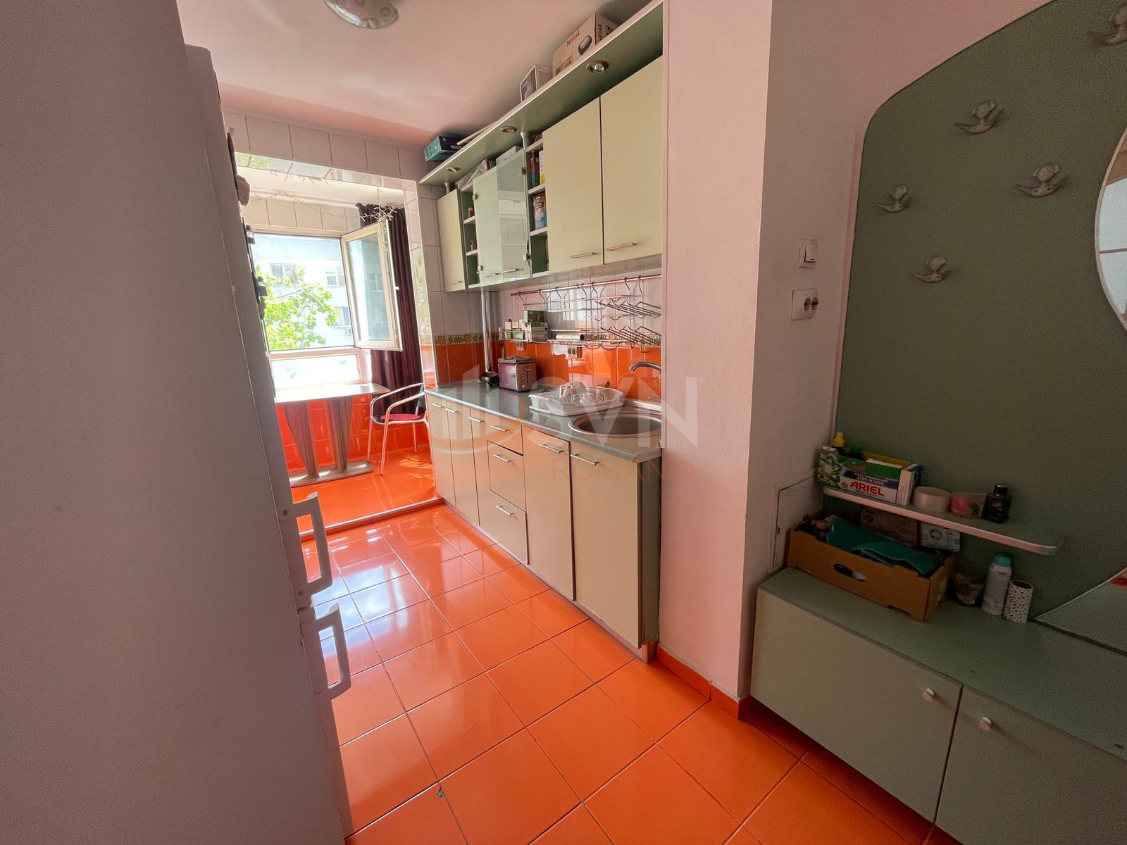 Apartament, 2 camere Bucuresti/Titan