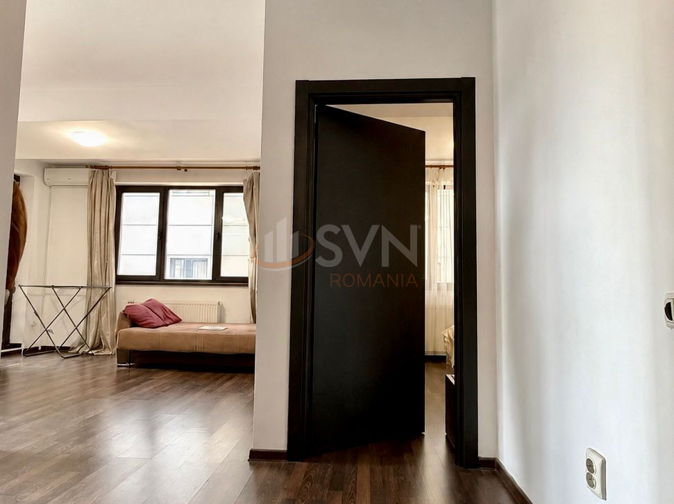 Apartament, 2 camere Bucuresti/Regie