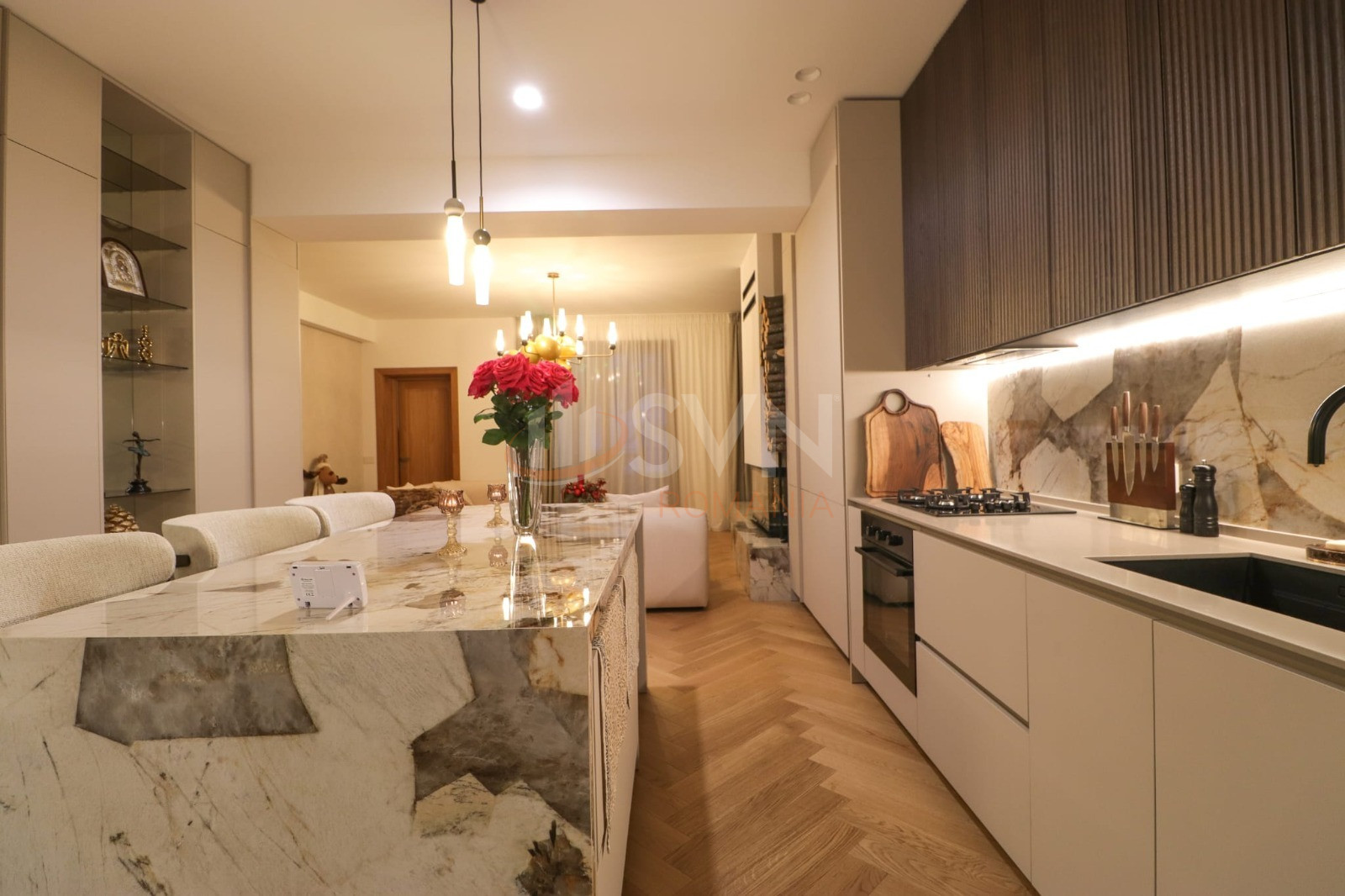Apartament, 2 camere Prahova/Centru