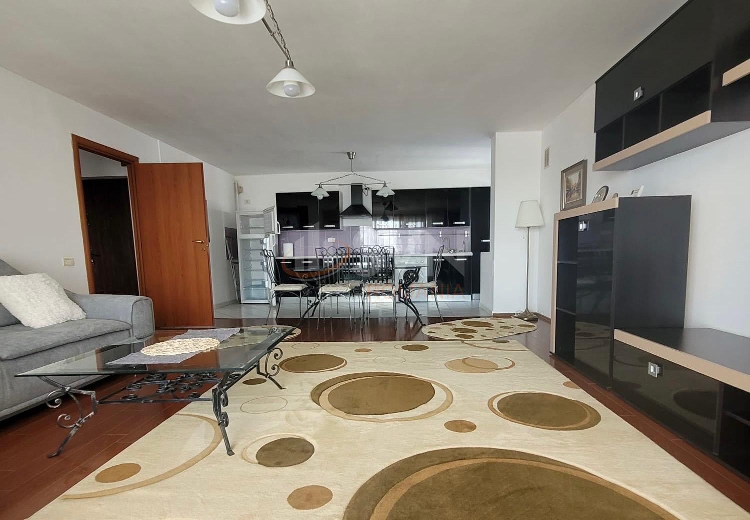 Apartament, 2 camere Bucuresti/Jiului
