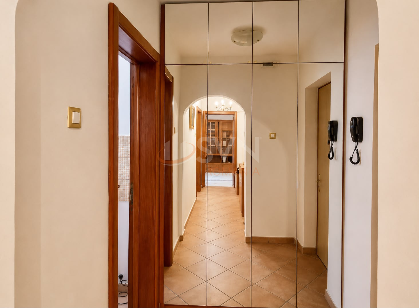 Apartament, 2 camere Bucuresti/Banu Manta