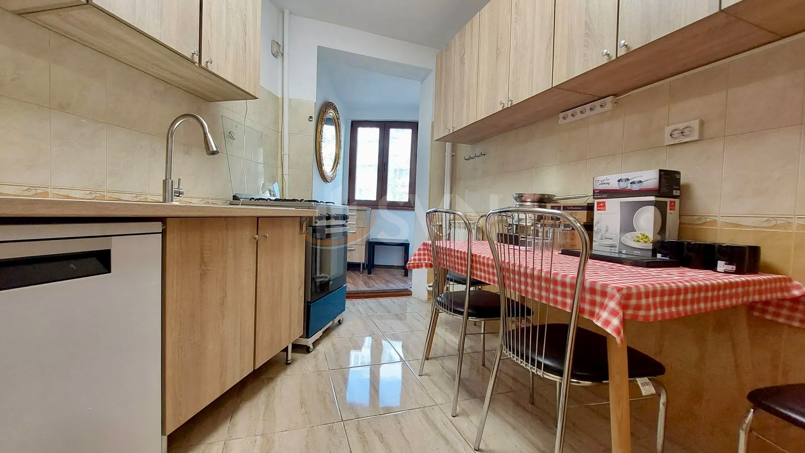Apartament, 2 camere Bucuresti/Titan