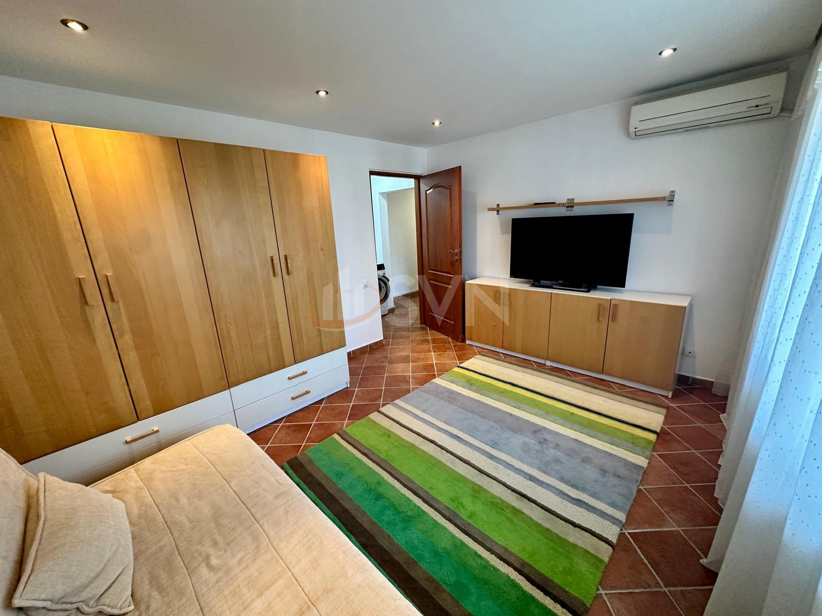 Apartament, 2 camere Bucuresti/Alba Iulia