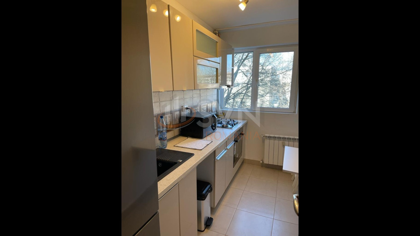 Apartament, 2 camere Bucuresti/P-ta Victoriei