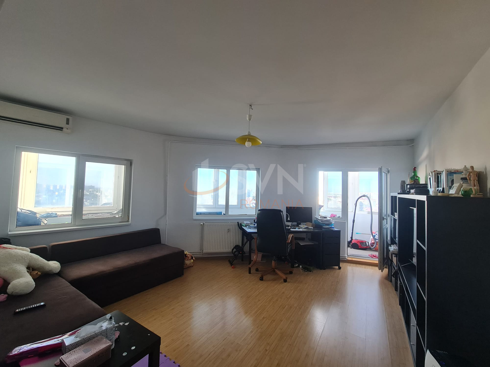 Apartament, 2 camere Bucuresti/Margeanului