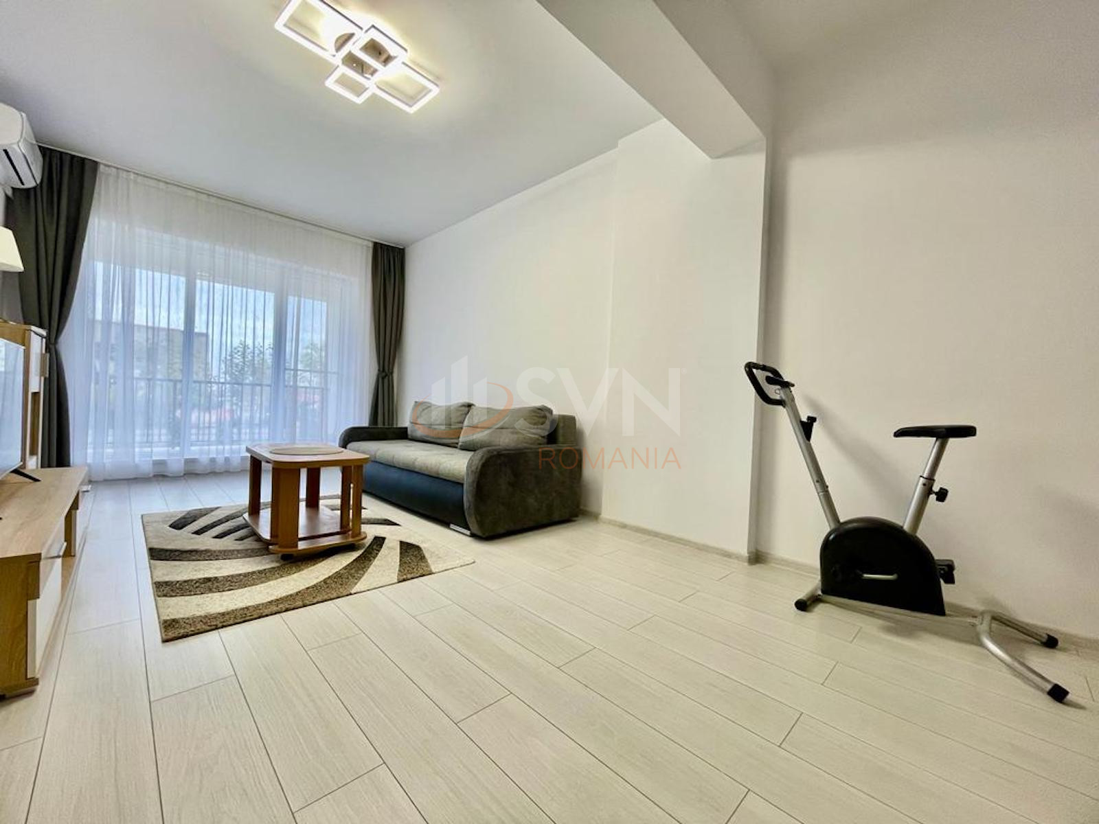 Apartament, 2 camere Bucuresti/Titan