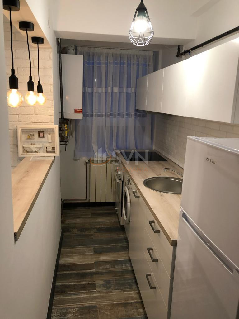 Apartament, 2 camere Bucuresti/Piata Universitatii