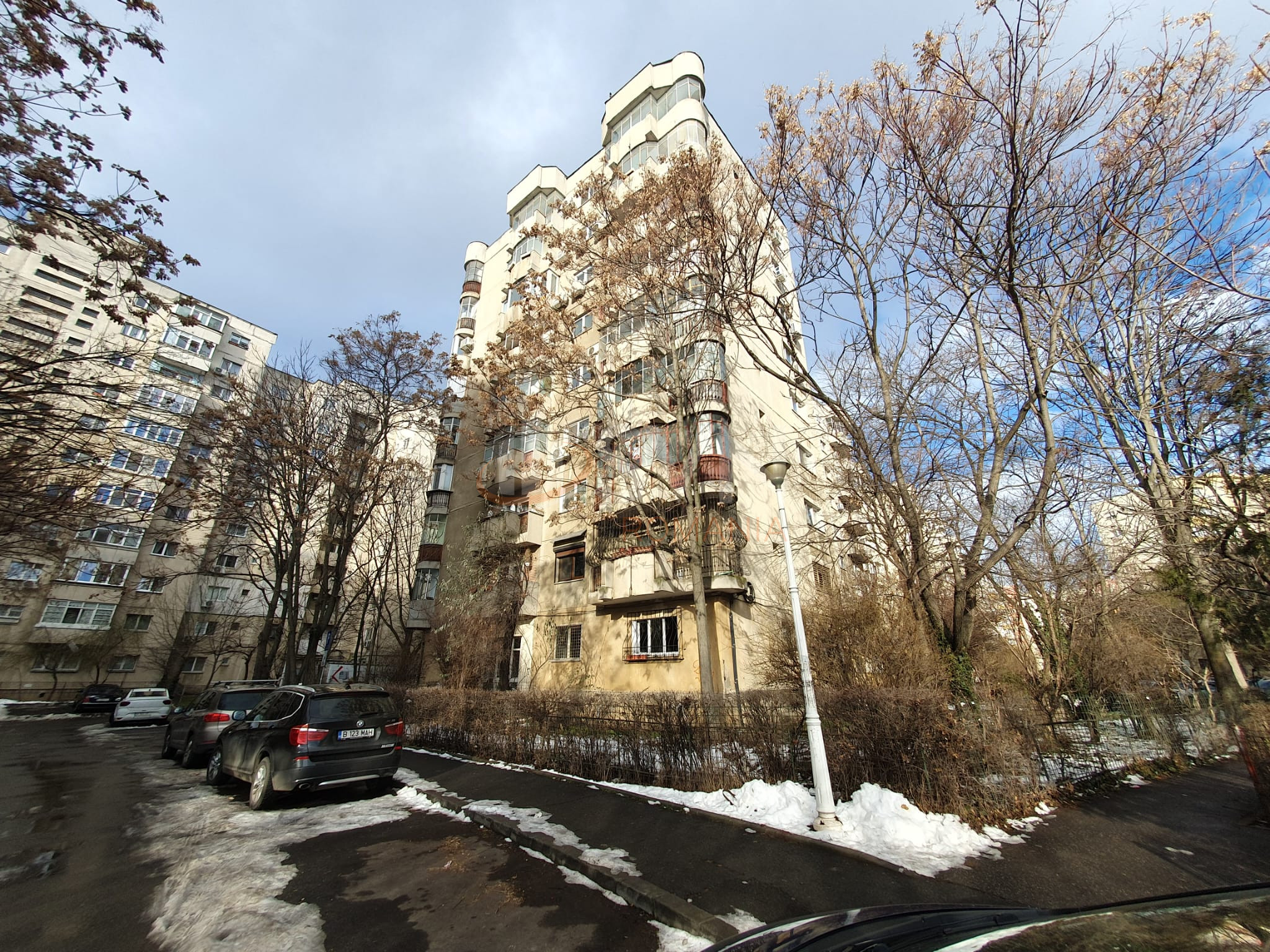 Apartament, 2 camere Bucuresti/Lacul Tei