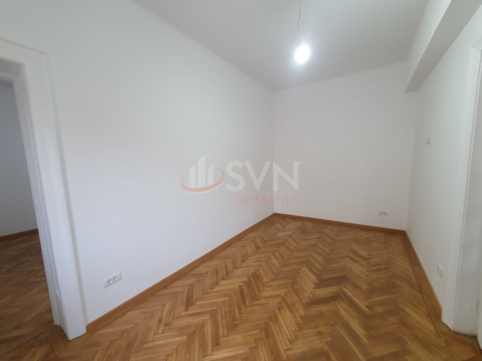 Apartament, 2 camere Bucuresti/Piata Unirii (s3)