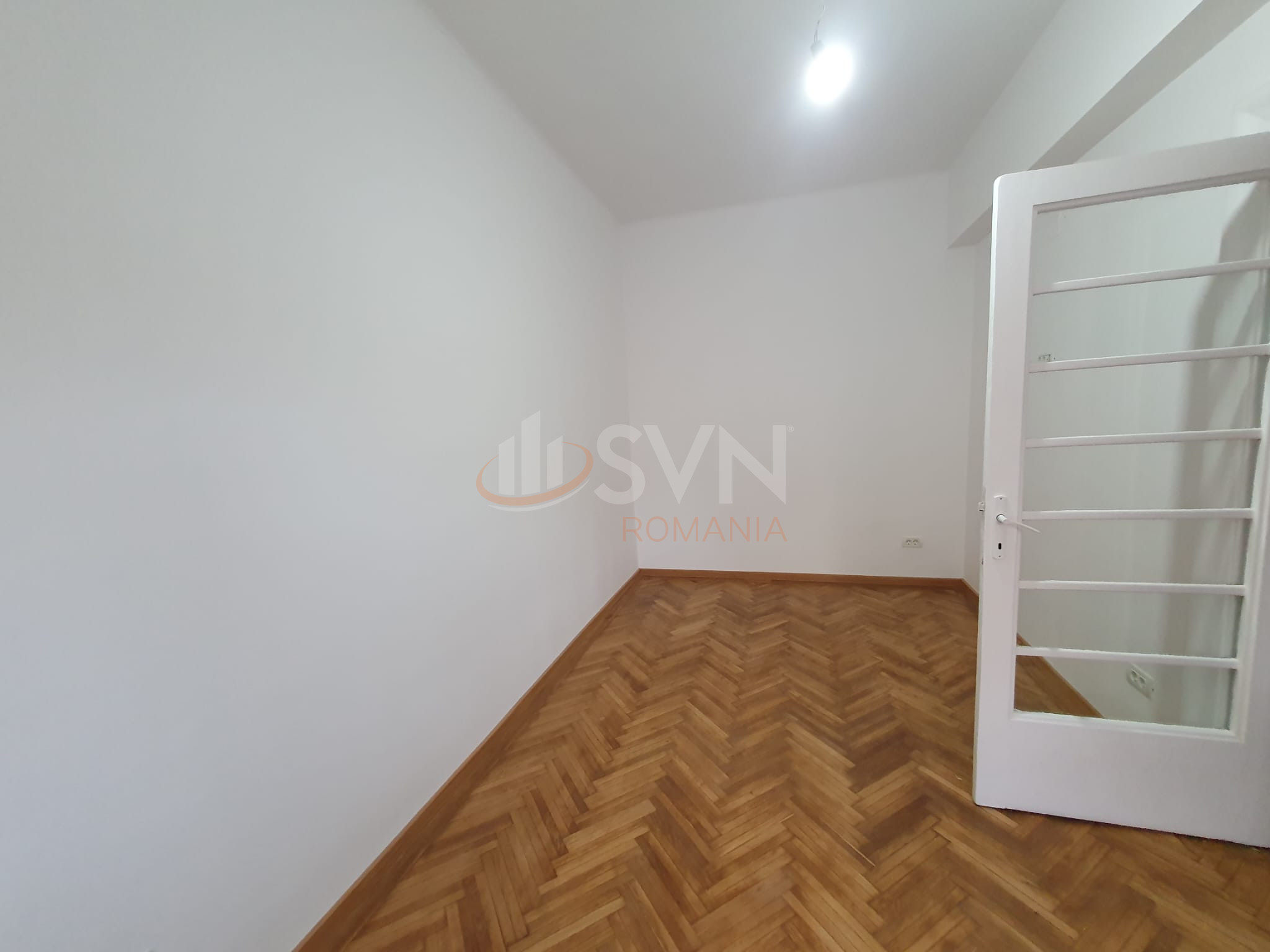 Apartament, 2 camere Bucuresti/Piata Unirii (s3)