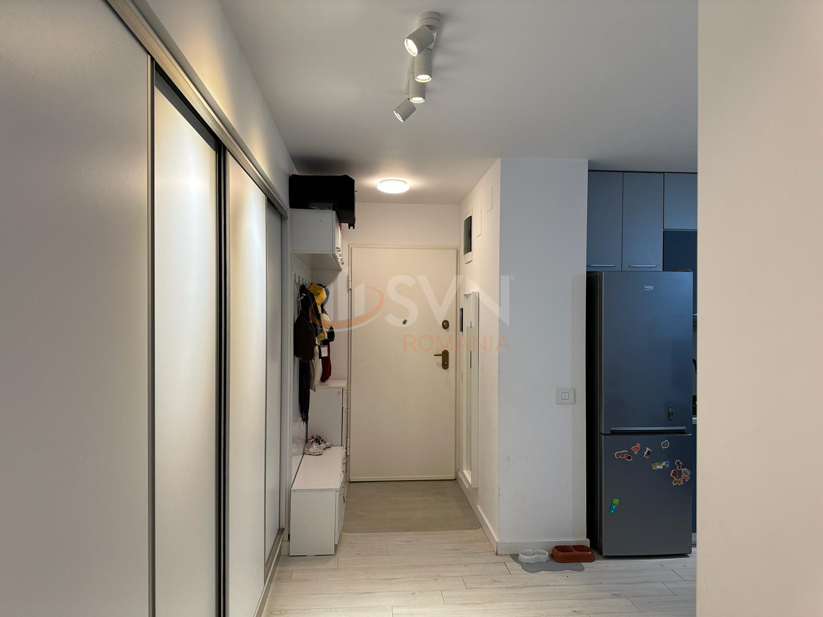 Apartament, 2 camere Bucuresti/Piata Unirii (s3)