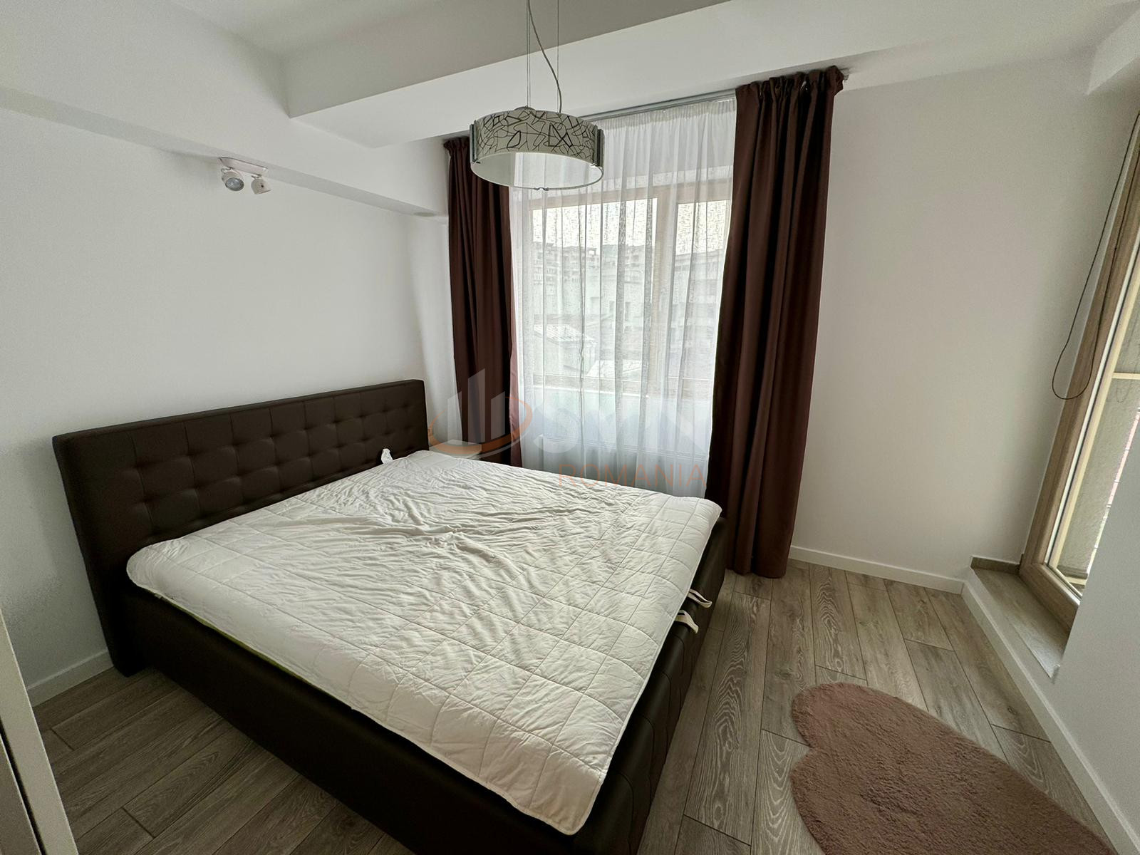 Apartament, 2 camere Bucuresti/Piata Unirii (s3)