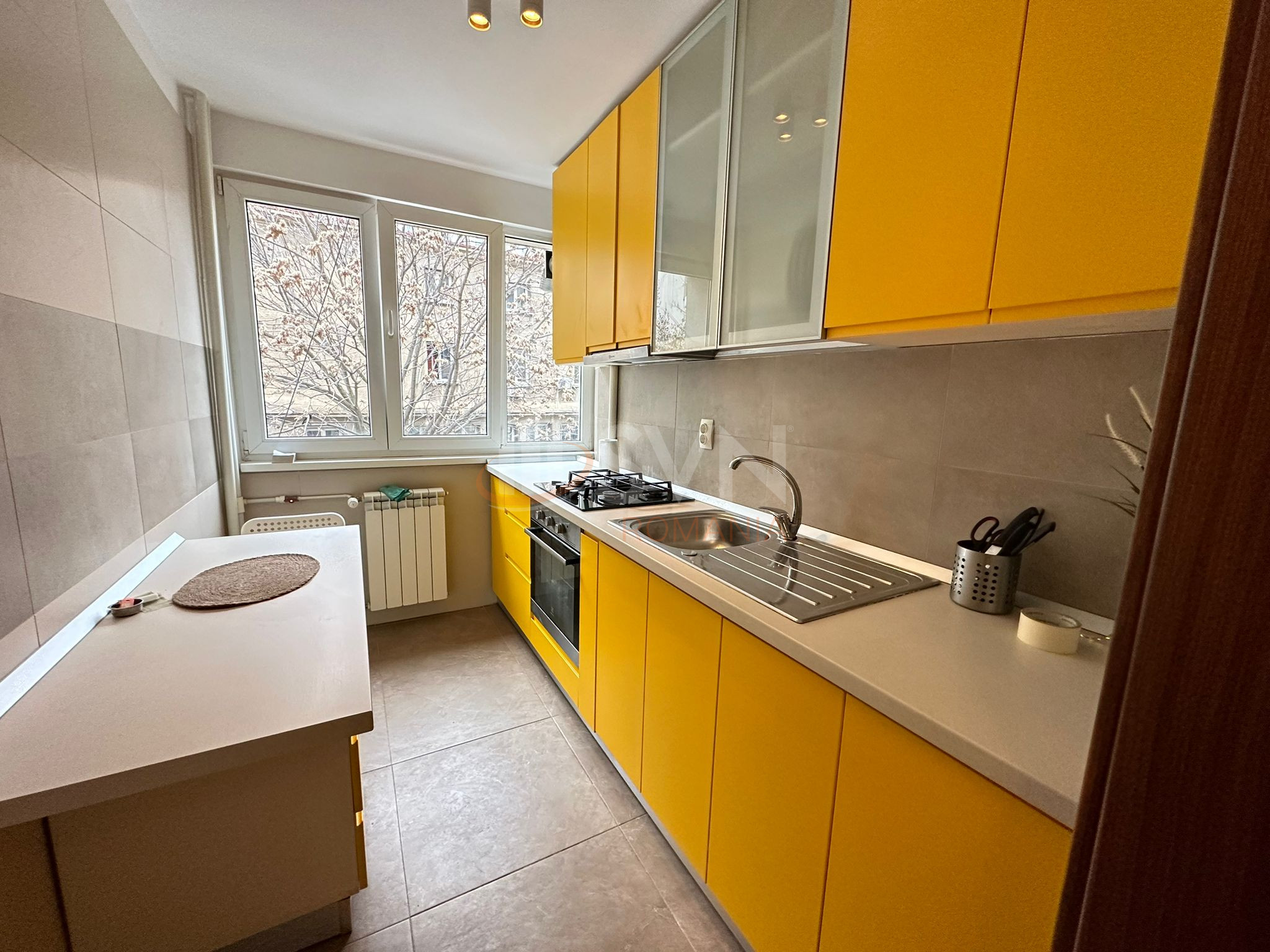 Apartament, 2 camere Bucuresti/Universitate (s1)