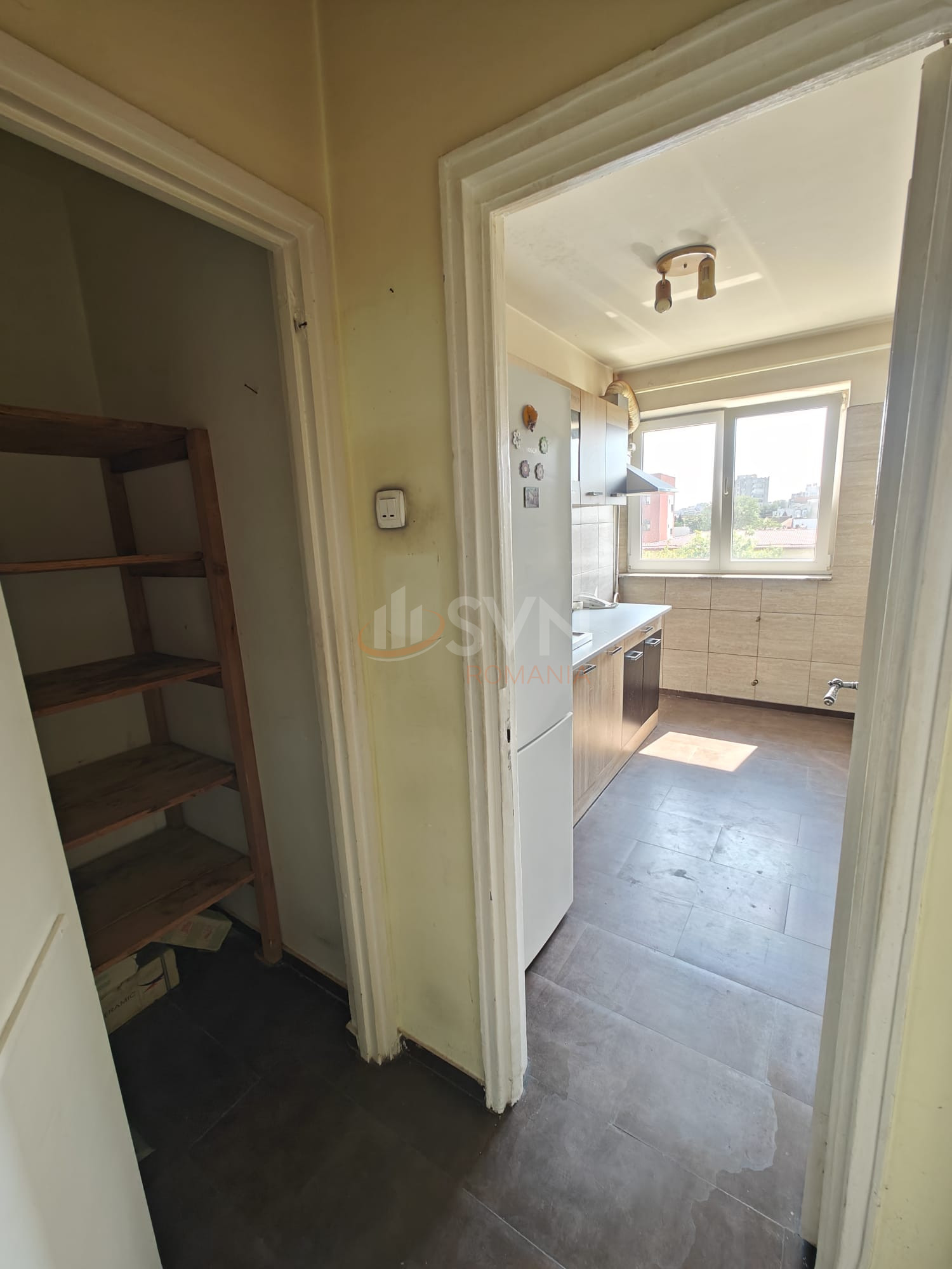 Apartament, 2 camere Bucuresti/Piata Victoriei