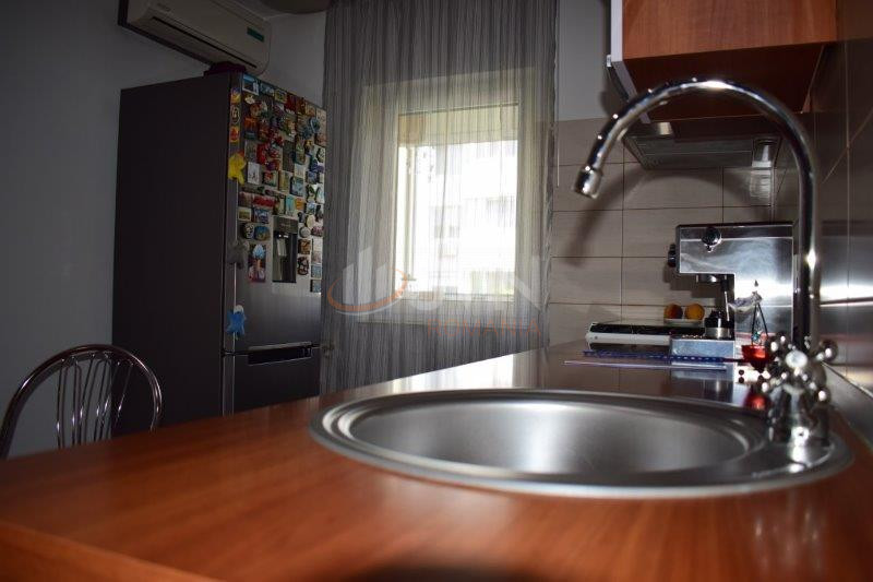 Apartament, 2 camere Bucuresti/Crangasi