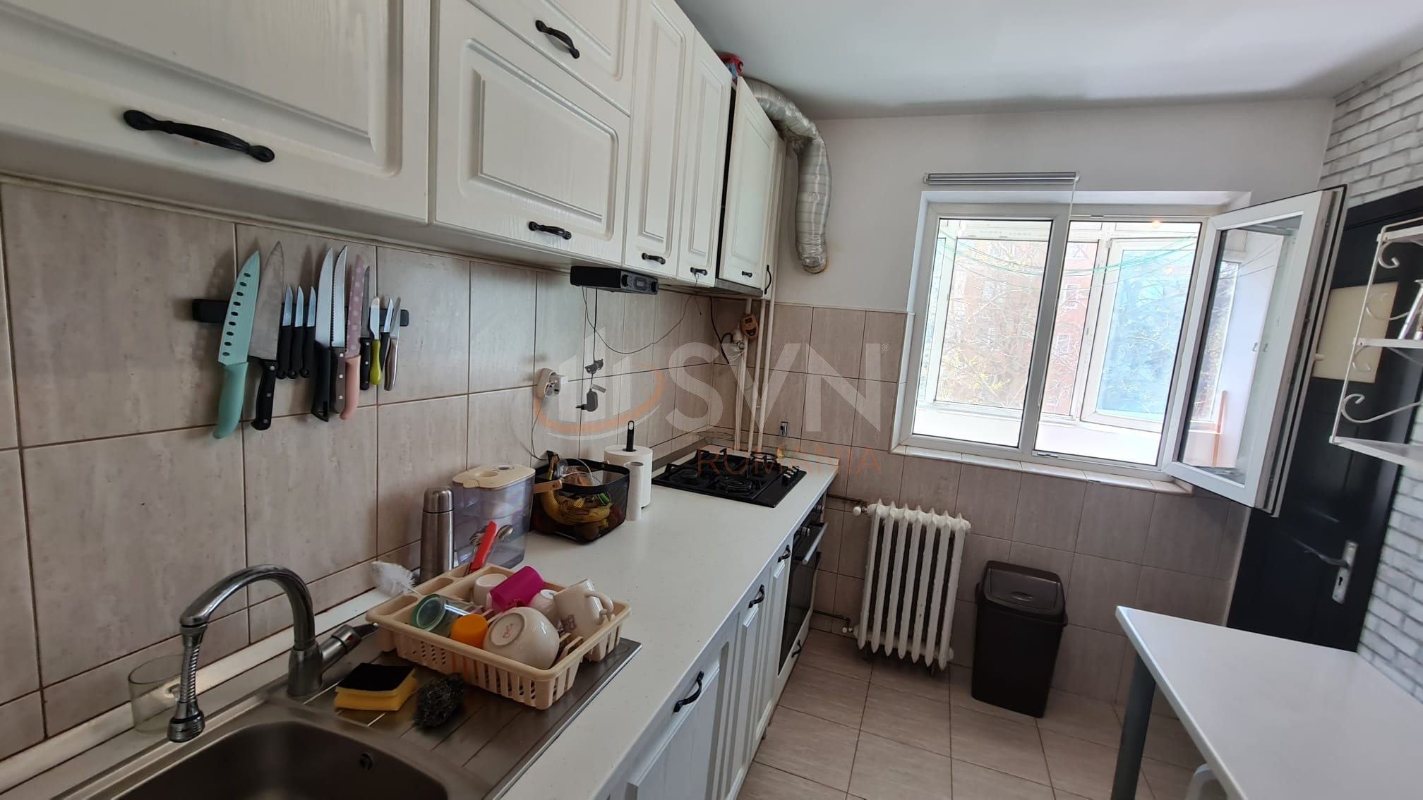Apartament, 2 camere Bucuresti/Uverturii