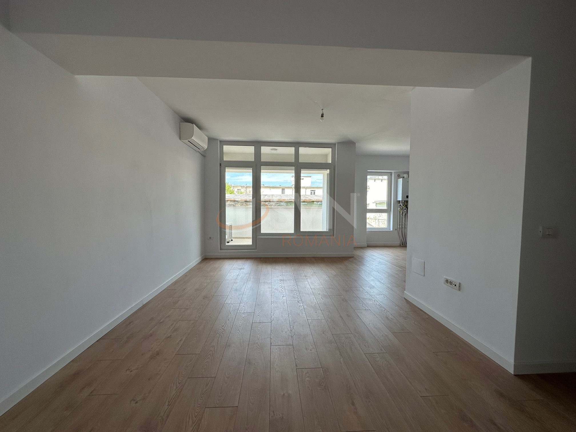 Apartament, 2 camere Bucuresti/Timpuri Noi