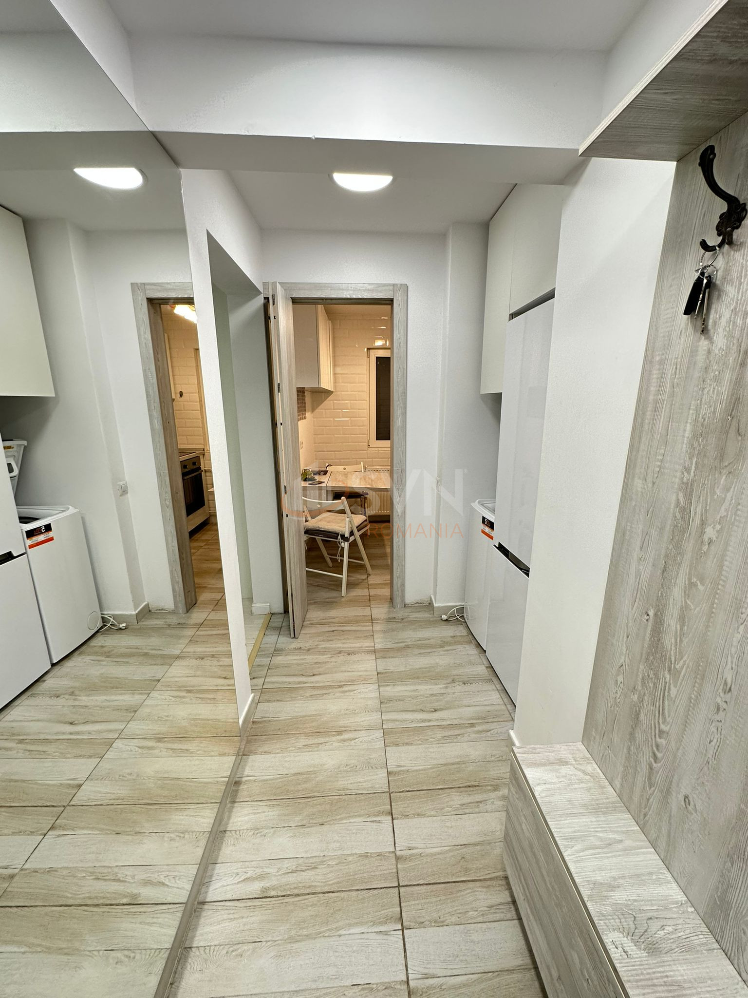 Apartament, 2 camere Bucuresti/Piata Victoriei