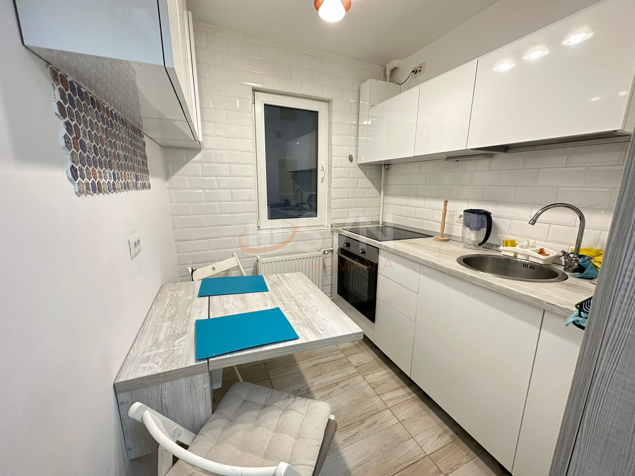 Apartament, 2 camere Bucuresti/Piata Victoriei