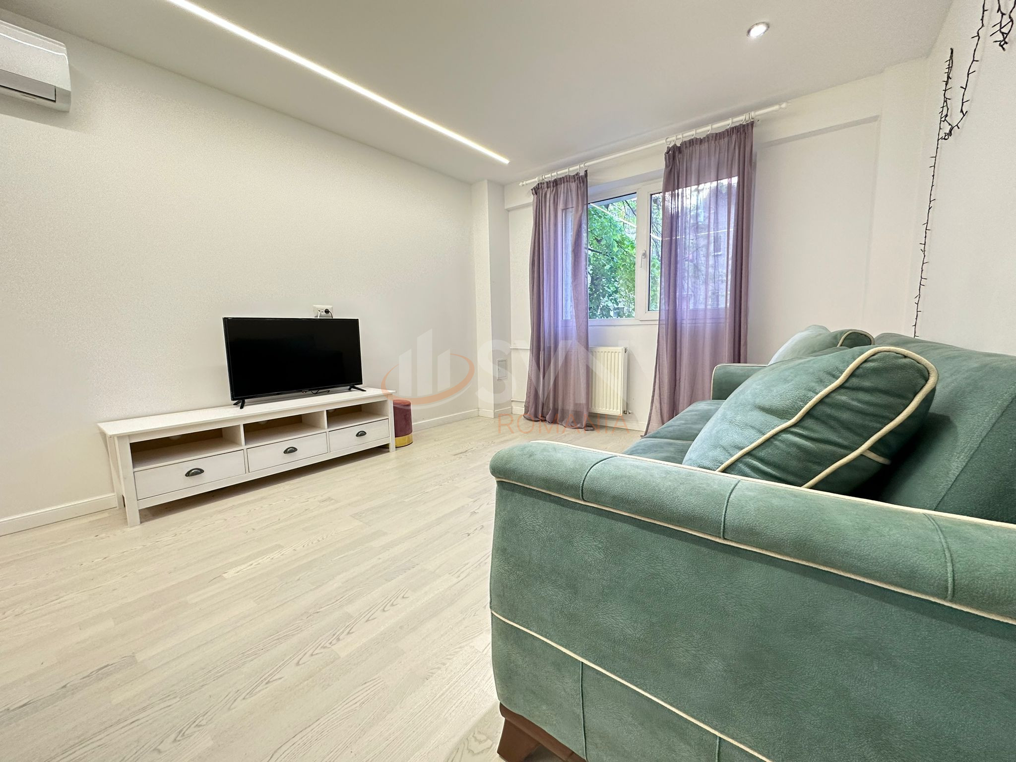 Apartament, 2 camere Bucuresti/Piata Victoriei