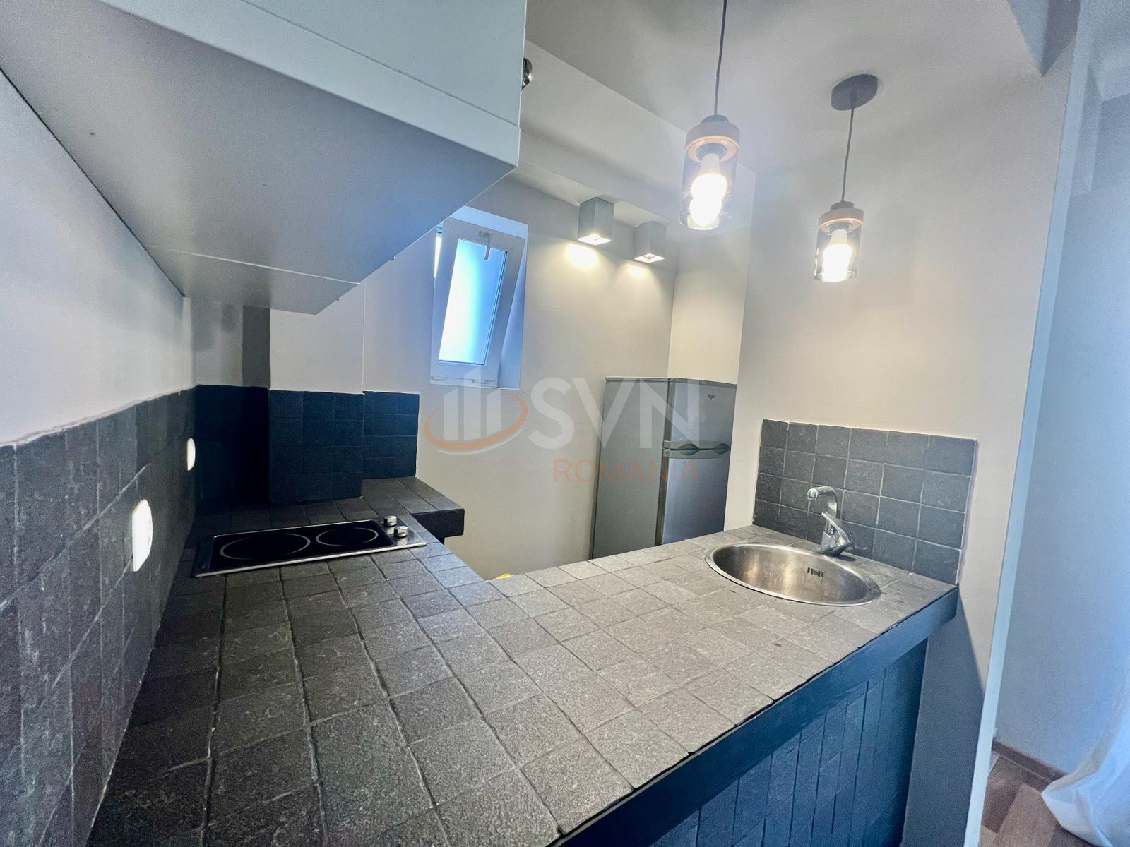 Apartament, 2 camere Bucuresti/Universitate (s2)