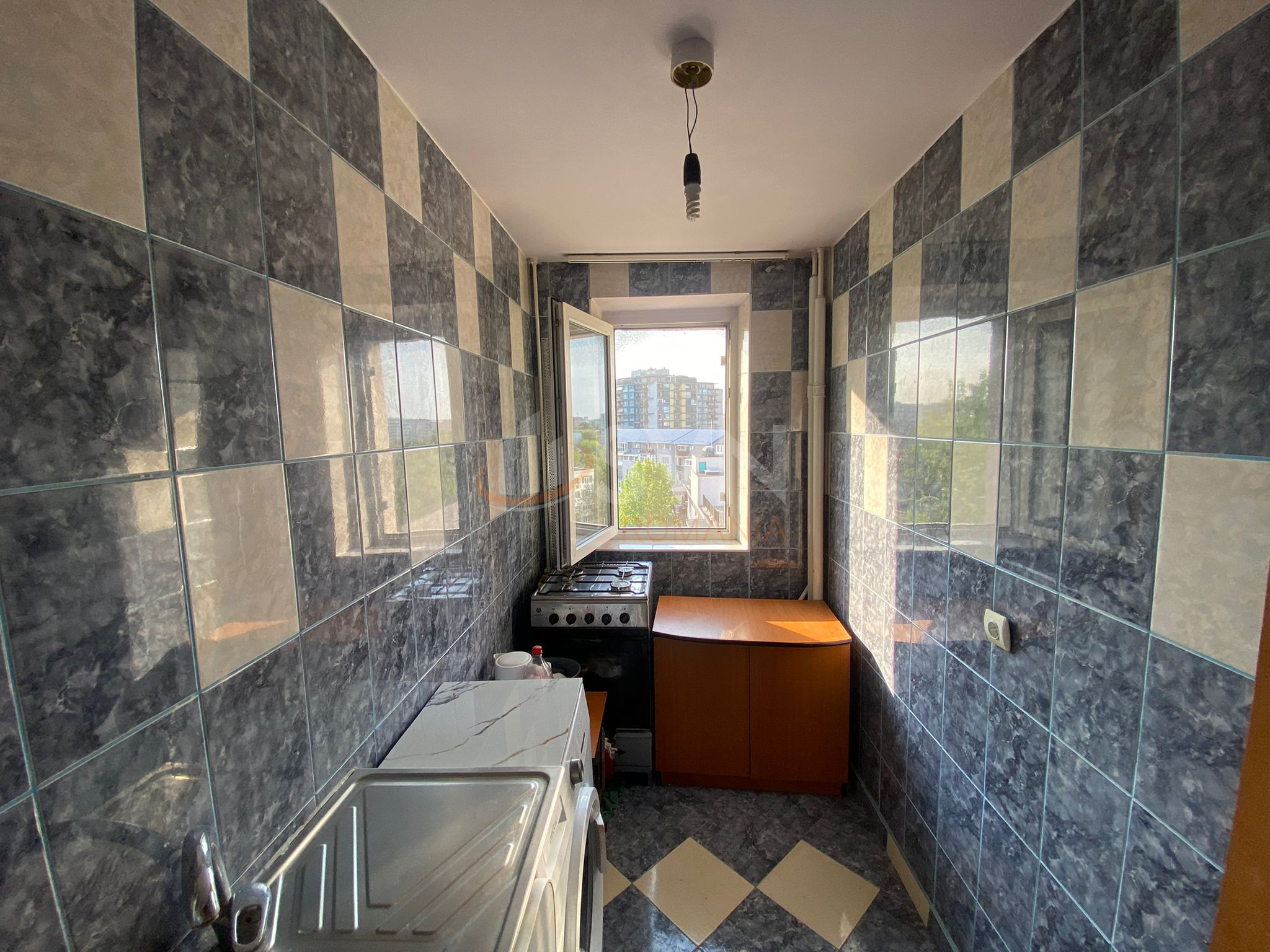 Apartament, 2 camere Bucuresti/Titan