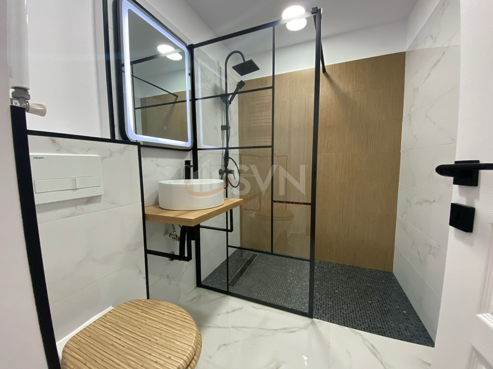 Apartament, 2 camere Bucuresti/Alba Iulia