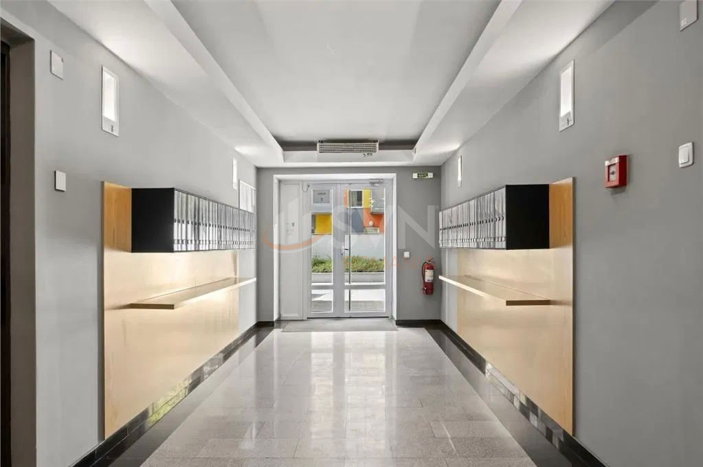 Apartament, 2 camere Bucuresti/Titan