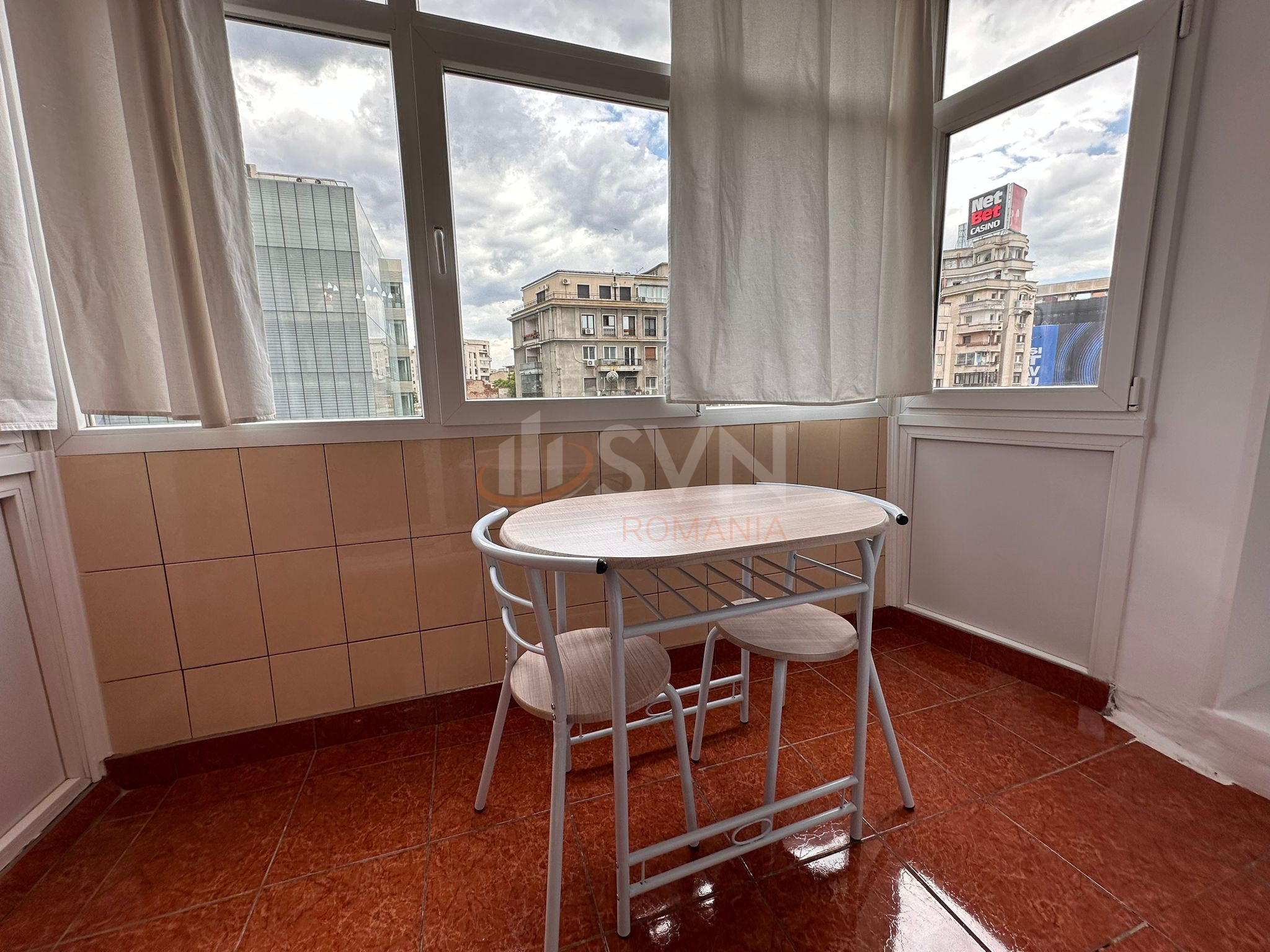 Apartament, 2 camere Bucuresti/Piata Unirii (s3)