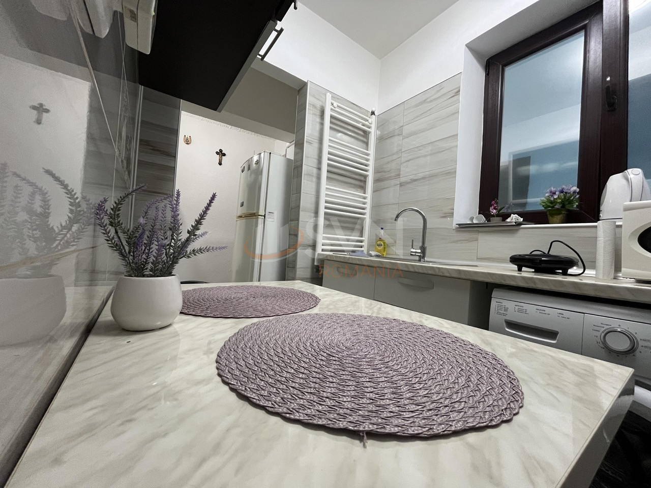 Apartament, 2 camere Bucuresti/Piata Unirii (s3)