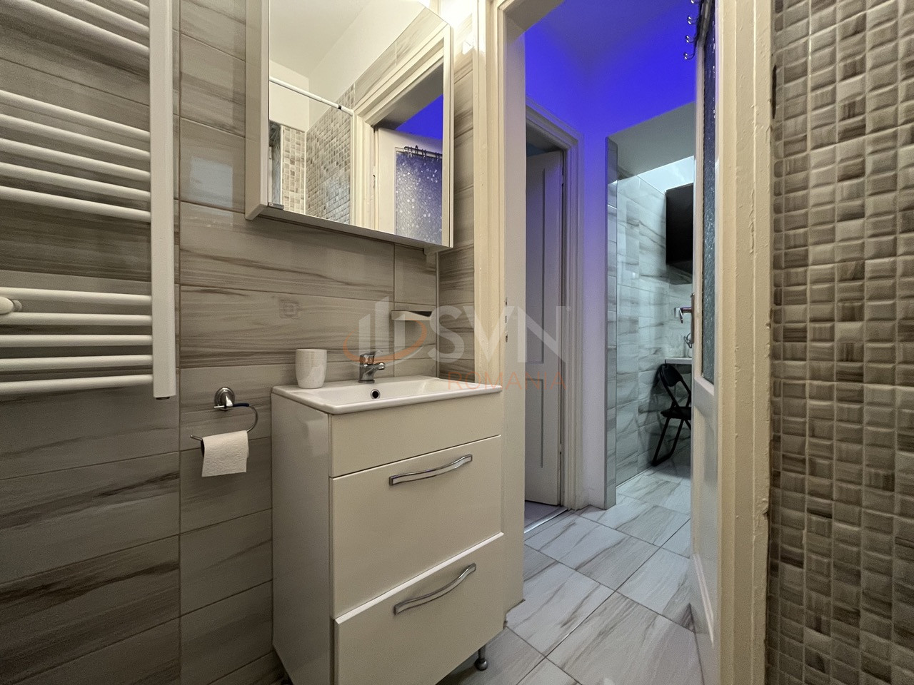 Apartament, 2 camere Bucuresti/Piata Unirii (s3)