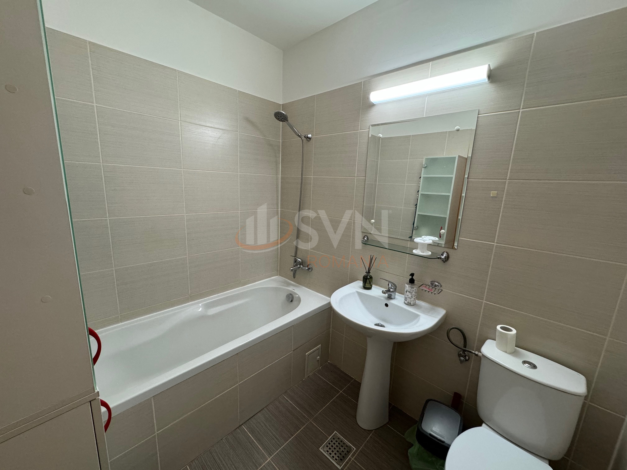 Apartament, 2 camere Bucuresti/Titan