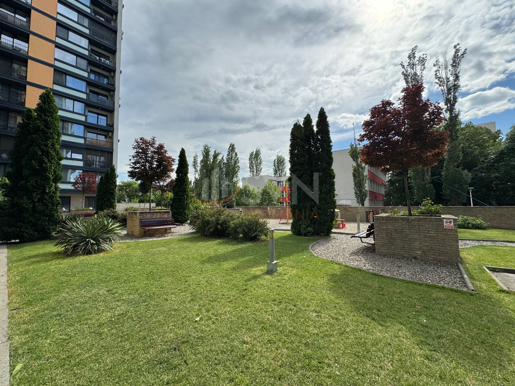 Apartament, 2 camere Bucuresti/Titan