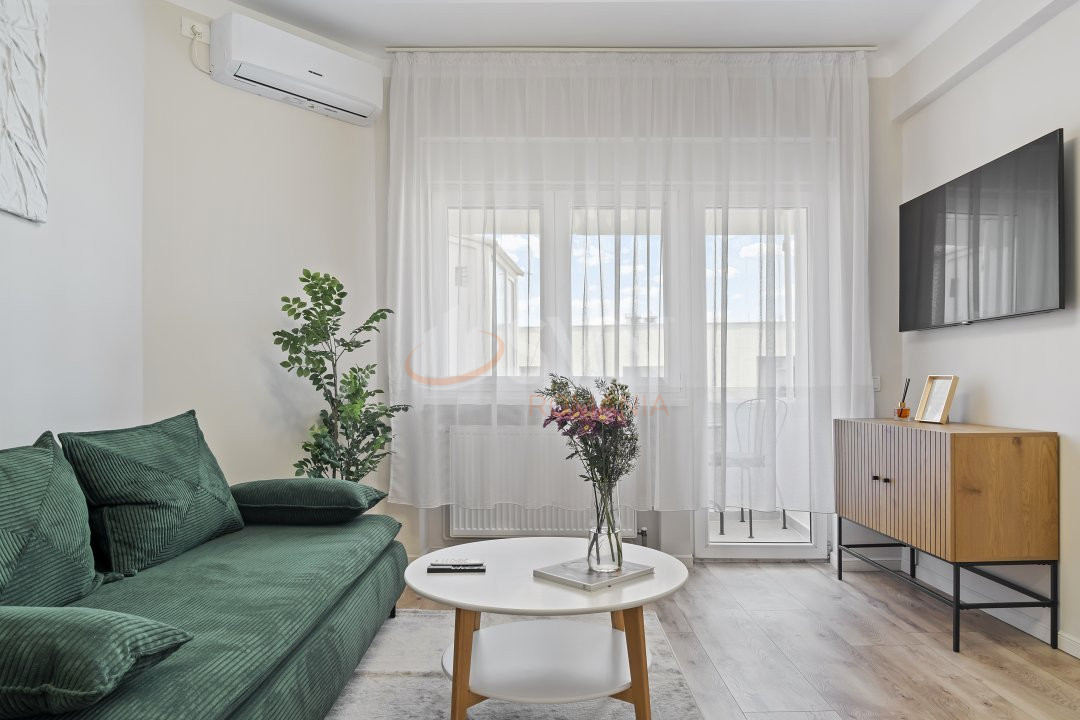 Apartament, 2 camere Bucuresti/Piata Unirii (s3)