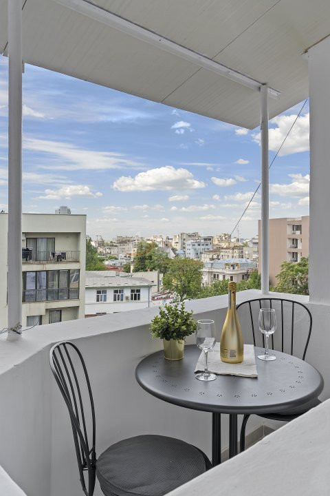 Apartament, 2 camere Bucuresti/Piata Unirii (s3)