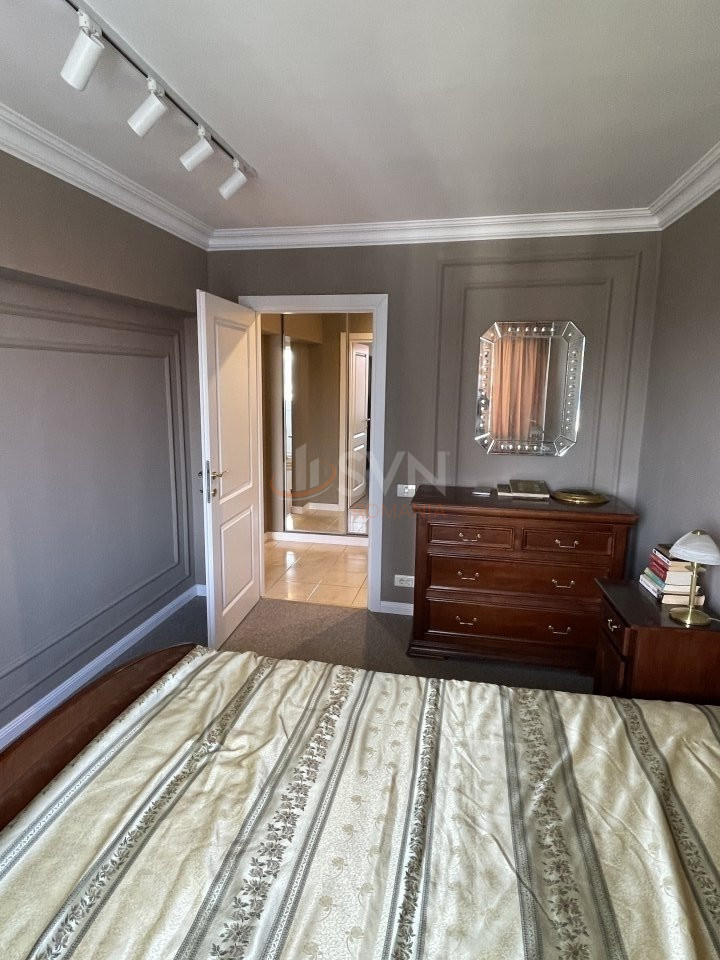 Apartament, 2 camere Bucuresti/Banu Manta