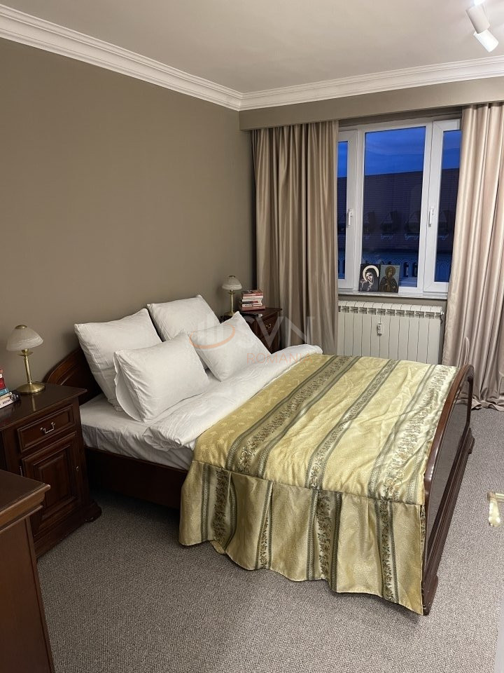 Apartament, 2 camere Bucuresti/Banu Manta