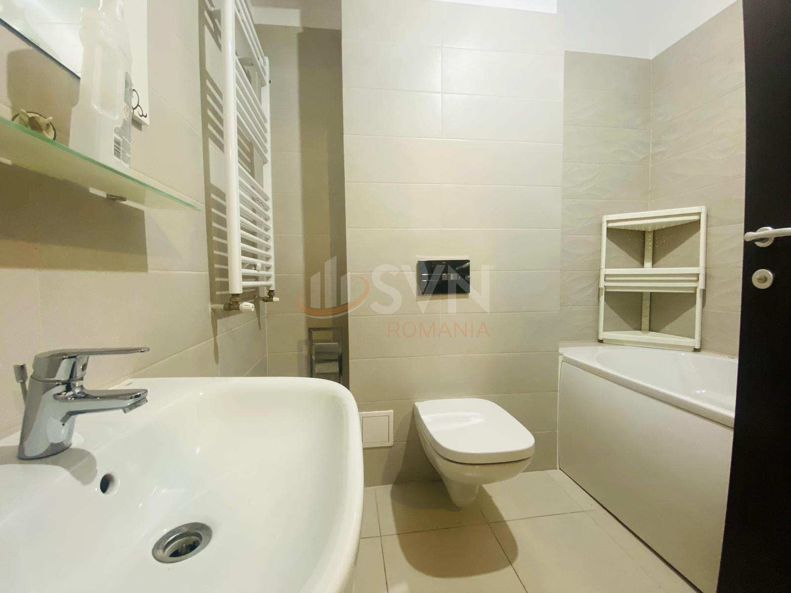 Apartament, 2 camere Bucuresti/Uverturii