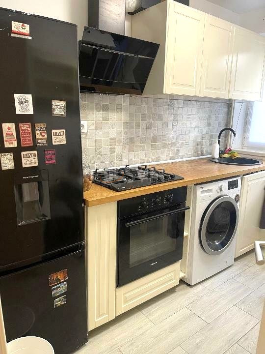 Apartament, 2 camere Bucuresti/Vitan