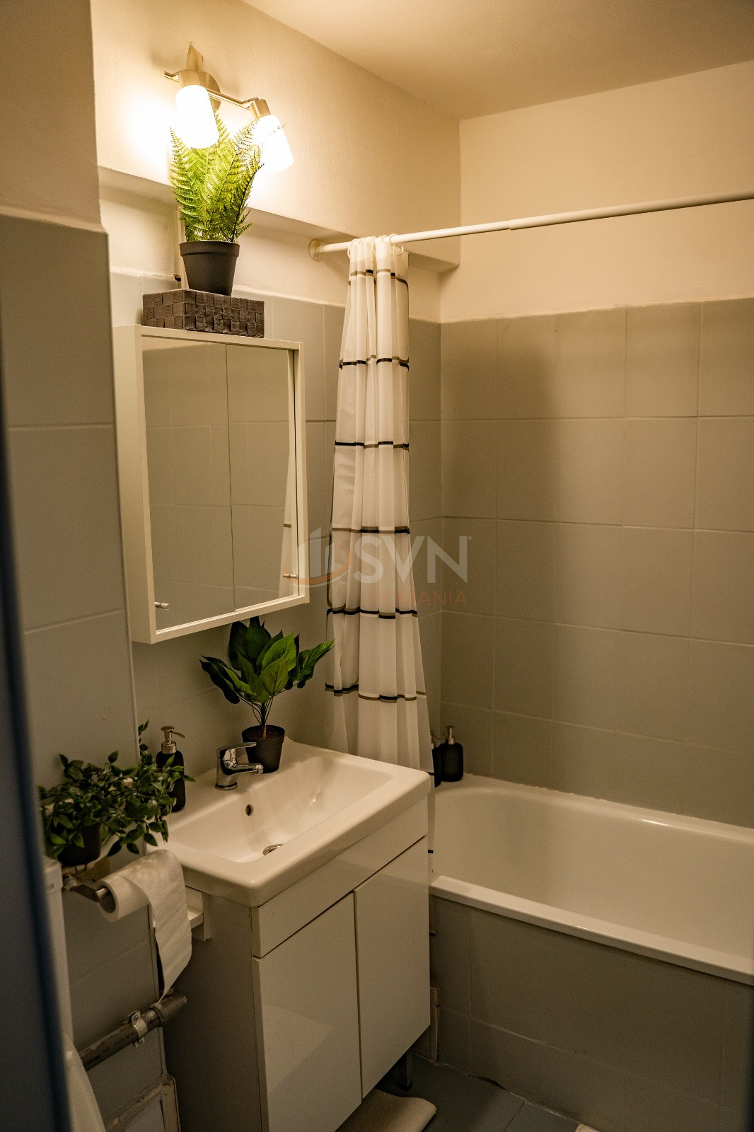 Apartament, 2 camere Bucuresti/Piata Unirii (s3)