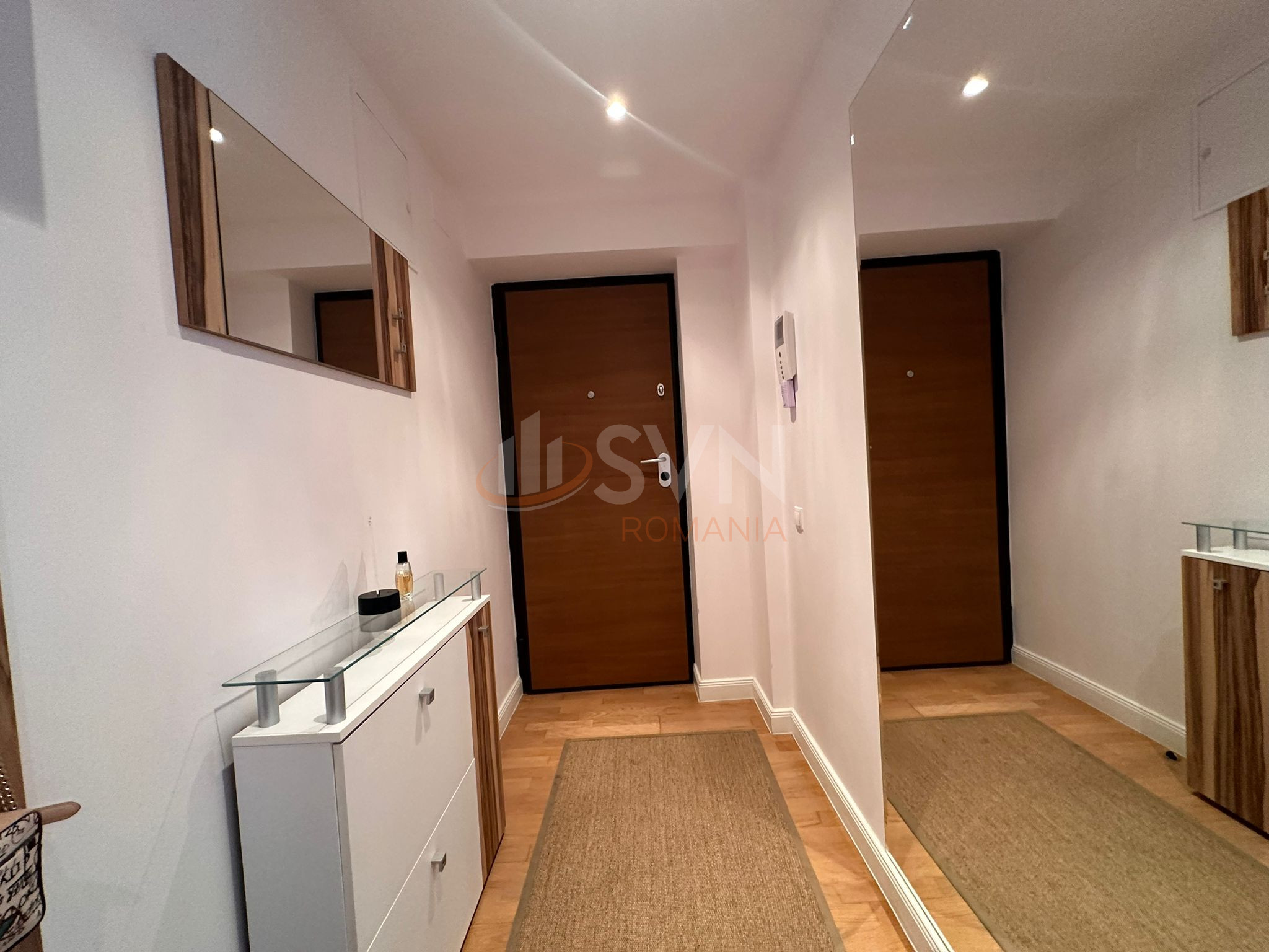 Apartament, 2 camere Bucuresti/Armeneasca