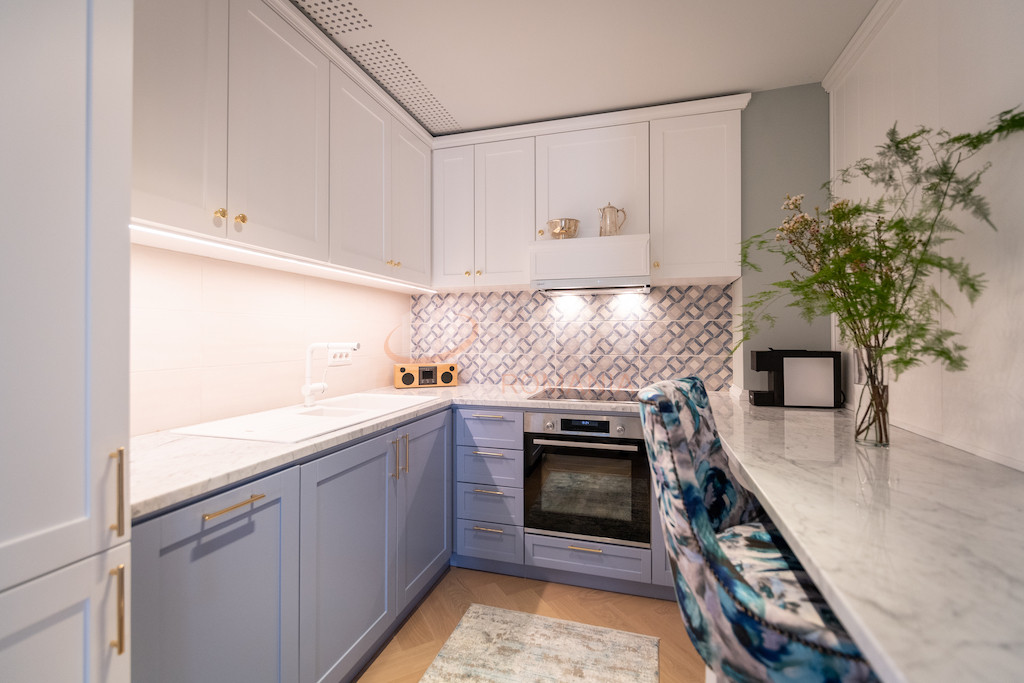 Apartament, 2 camere Bucuresti/Calea Victoriei