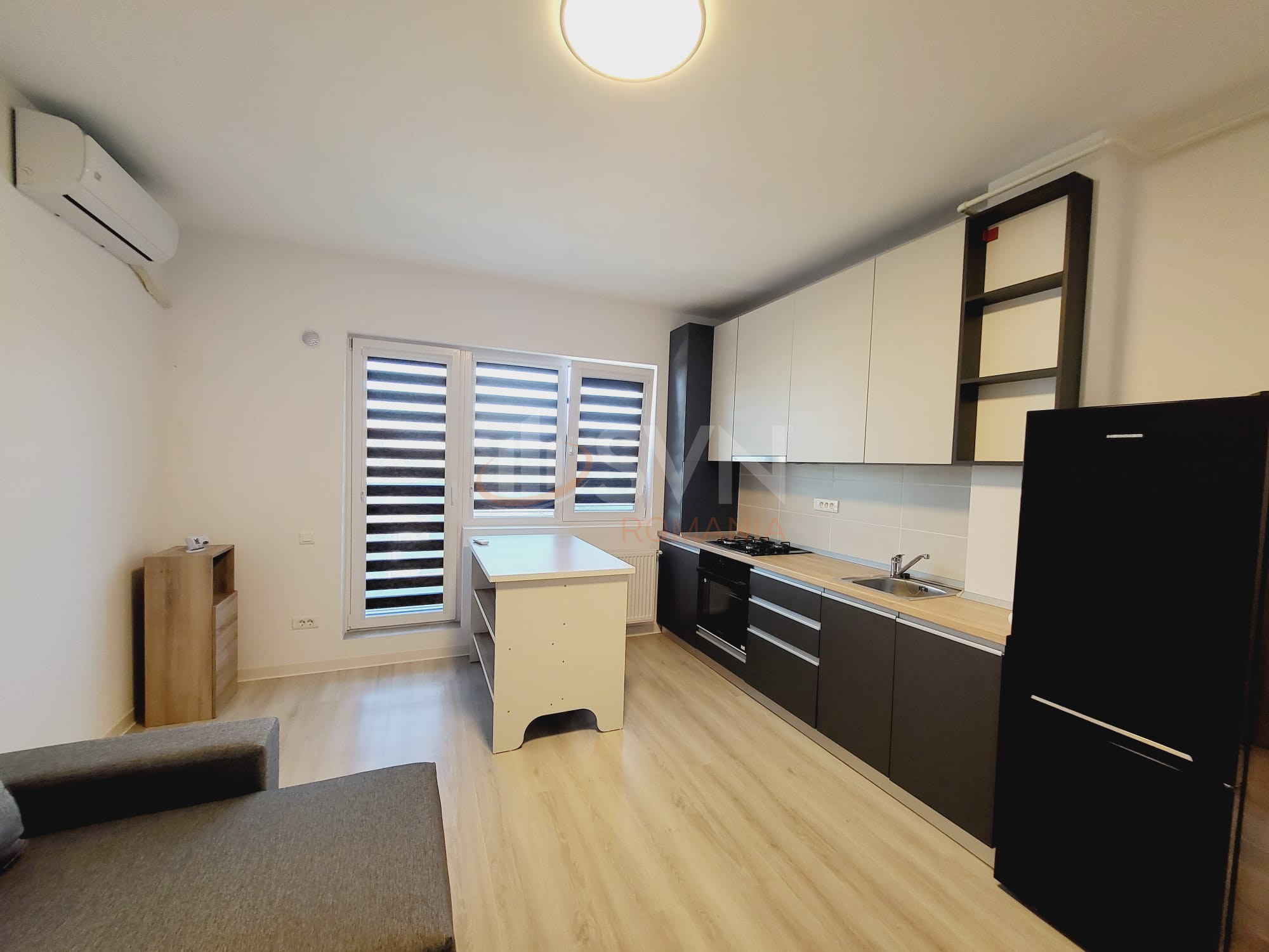 Apartament, 2 camere Bucuresti/Regie
