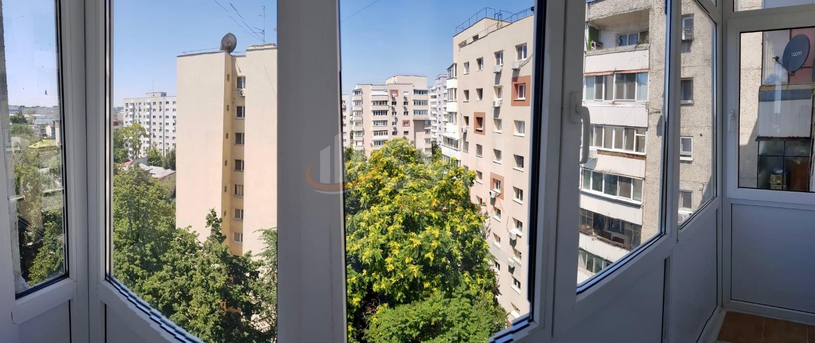 Apartament, 2 camere Bucuresti/Piata Victoriei