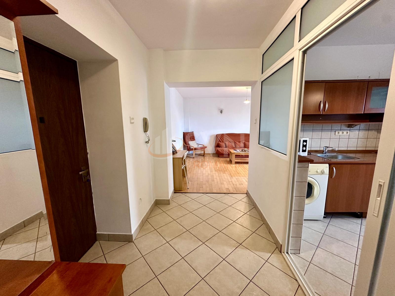 Apartament, 2 camere Bucuresti/Piata Victoriei
