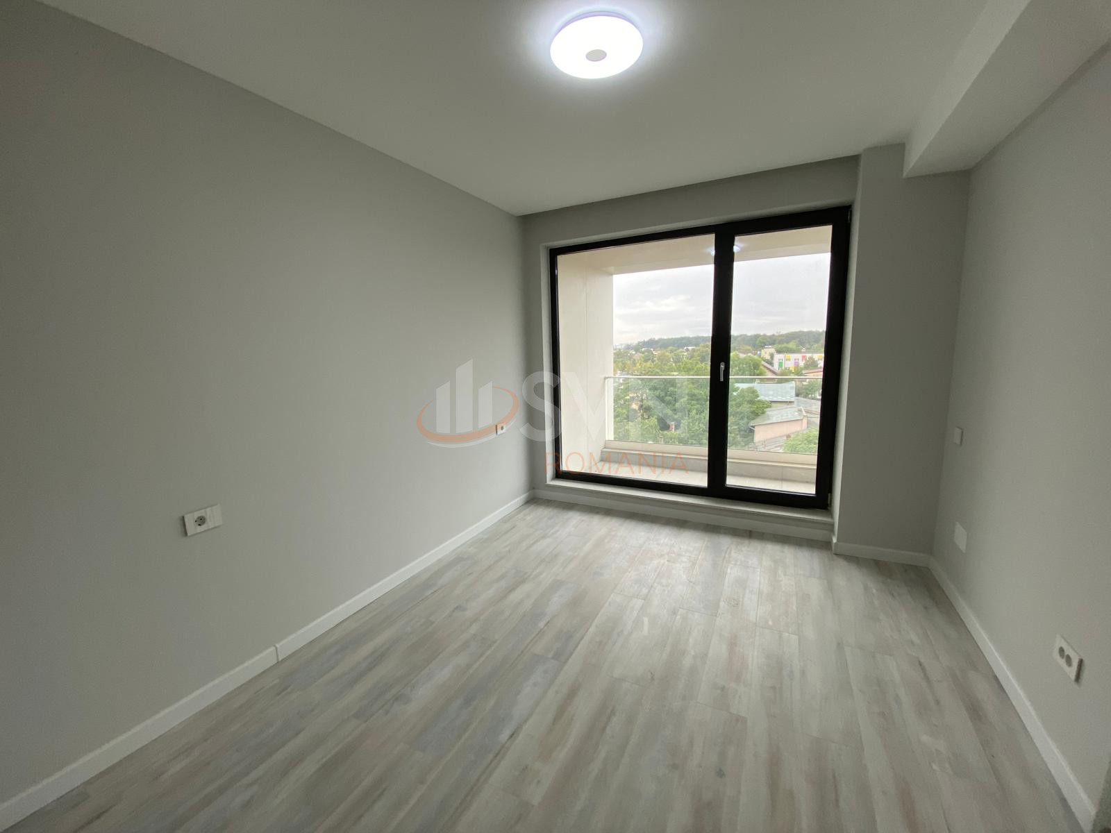 Apartament, 2 camere Bucuresti/Straulesti